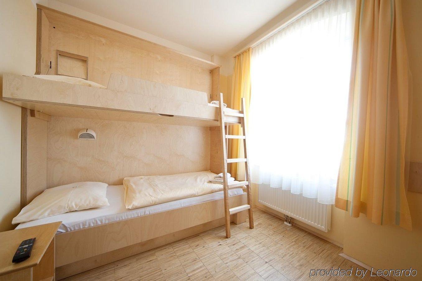 Jufa Hotel Fuerstenfeld Chambre photo