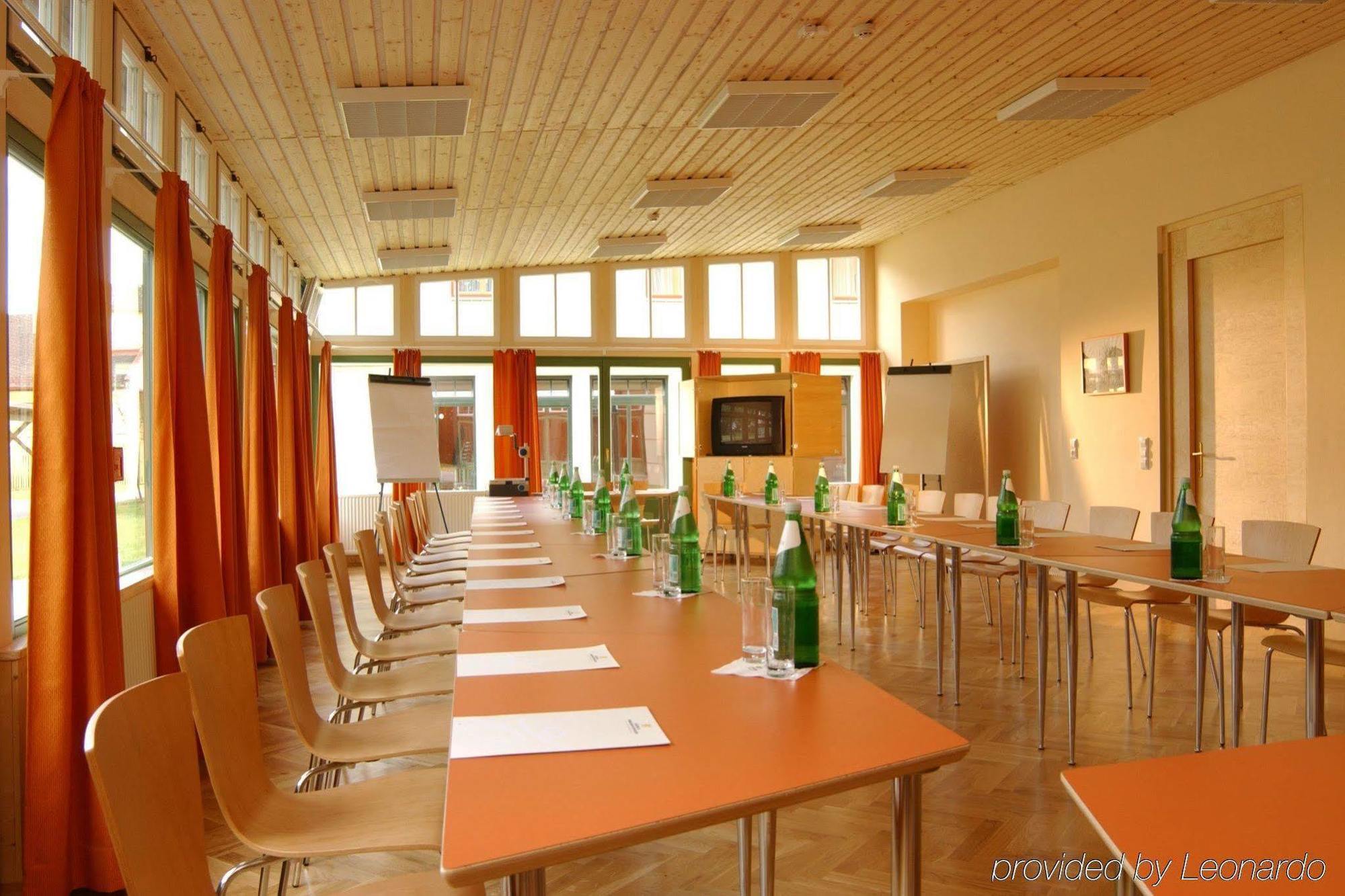 Jufa Hotel Fuerstenfeld Extérieur photo